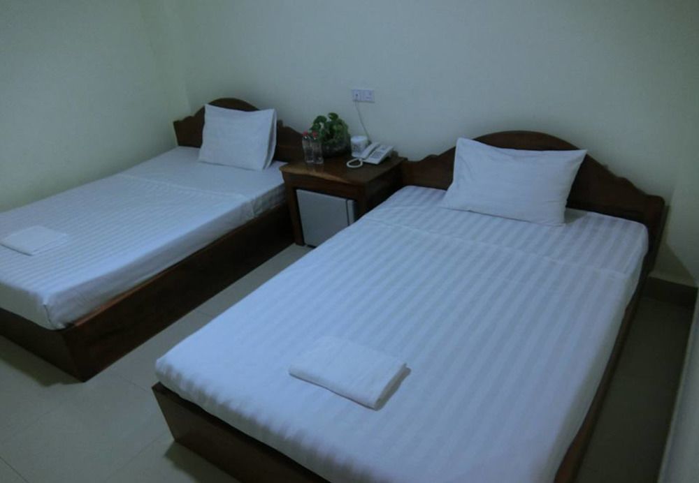 First Hotel Battambang Exterior foto